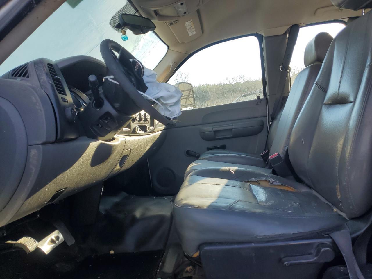 2008 GMC Sierra C2500 Heavy Duty VIN: 1GTHC29K08E139697 Lot: 45510855