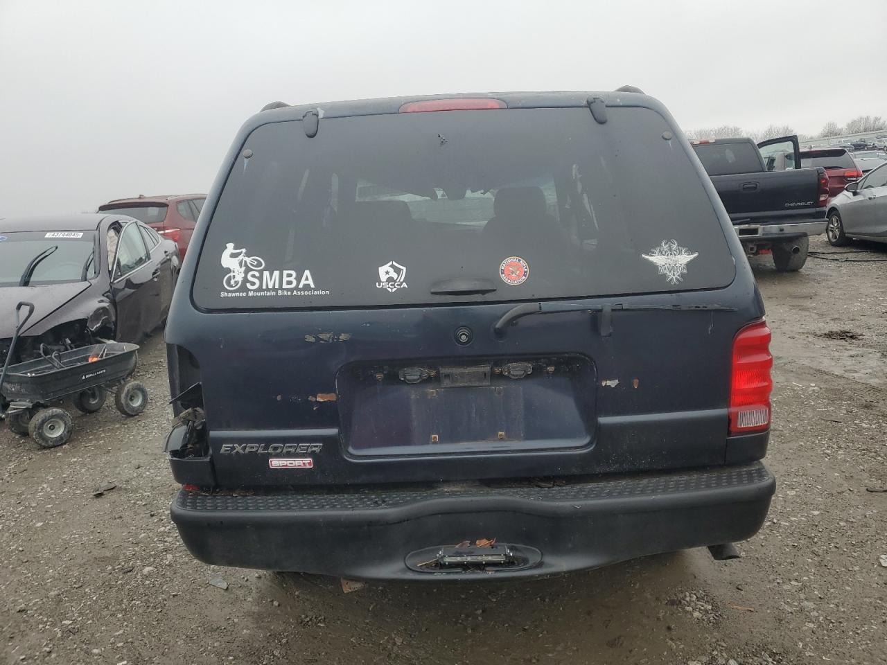 2001 Ford Explorer - Image 6