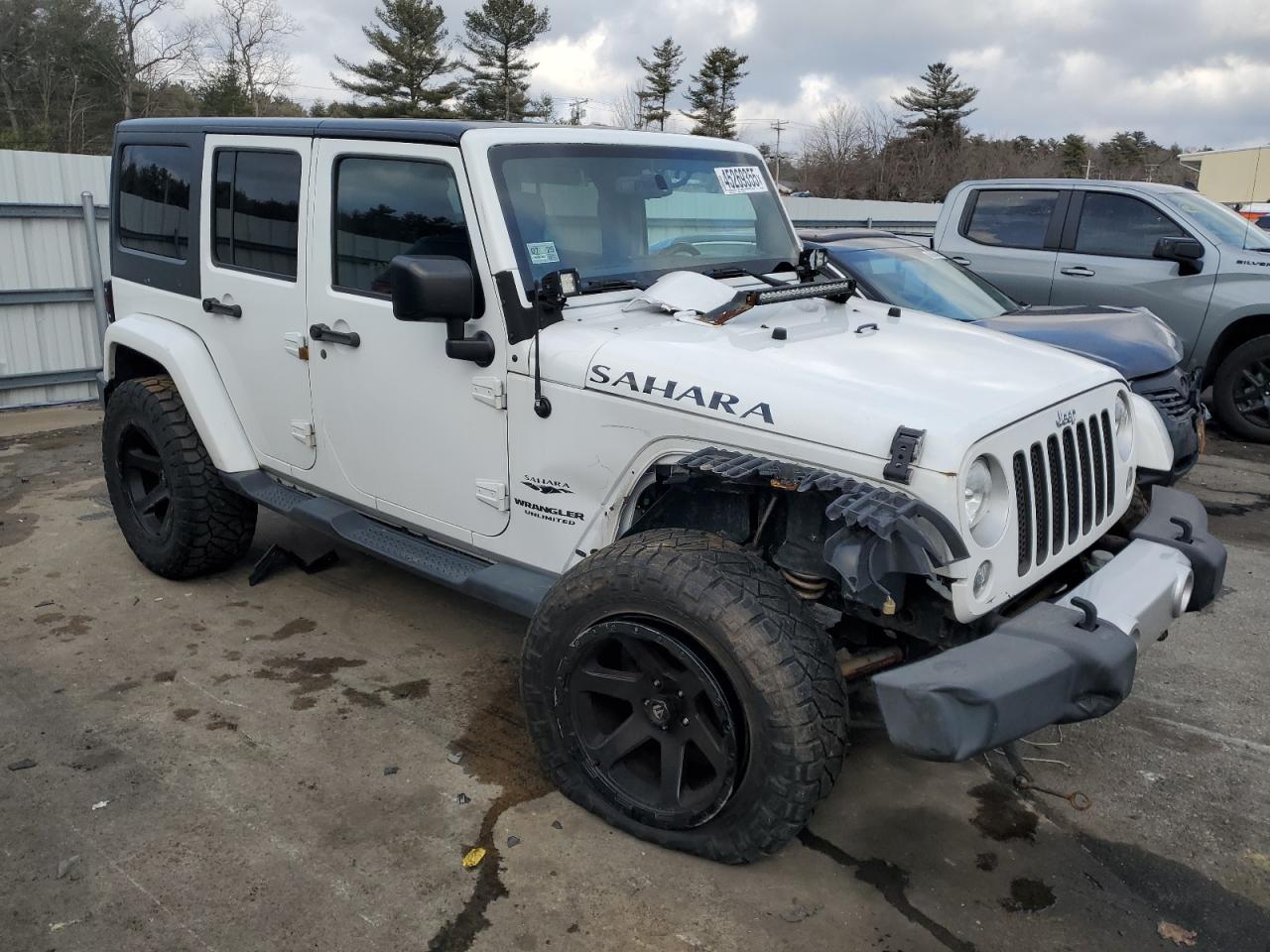 2016 Jeep Wrangler - Image 4