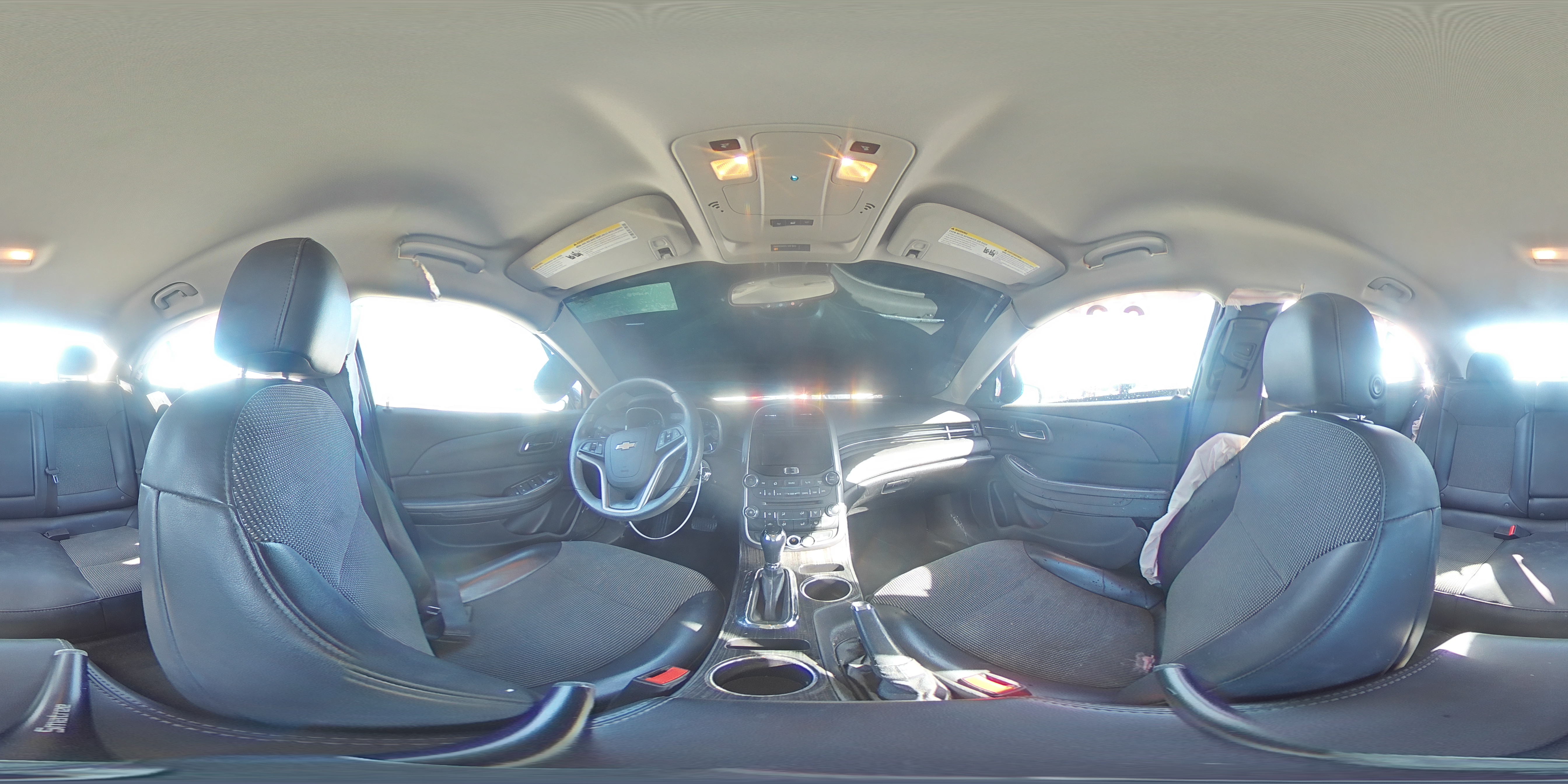 2015 Chevrolet Malibu - Image 14