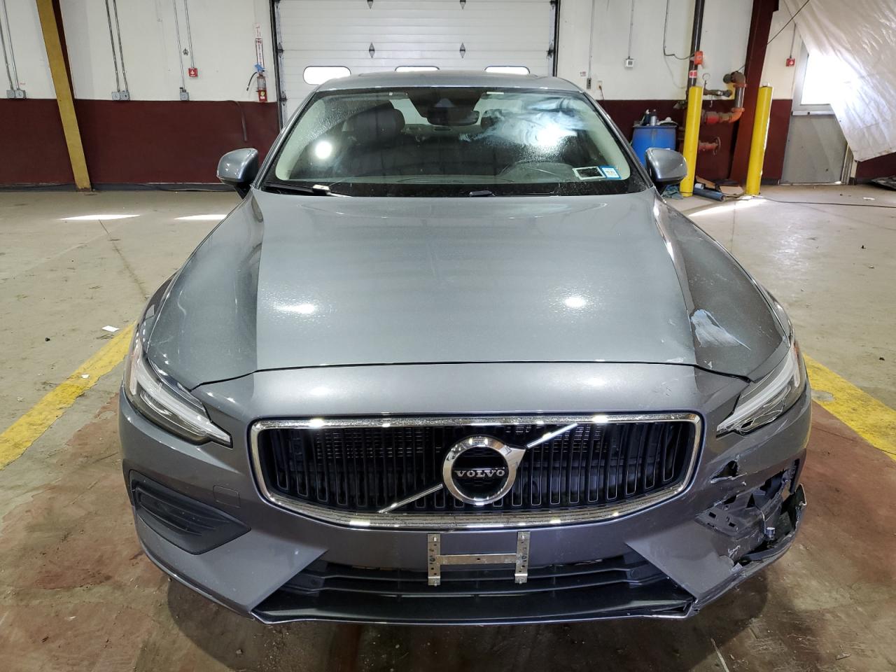 2020 Volvo S60 - Image 5
