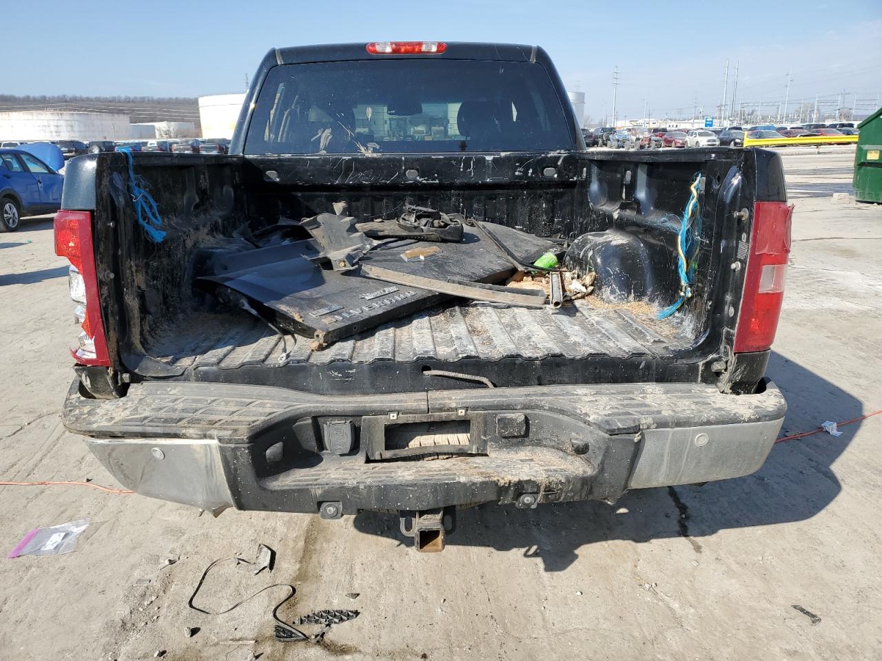 2012 Chevrolet Silverado - Image 6