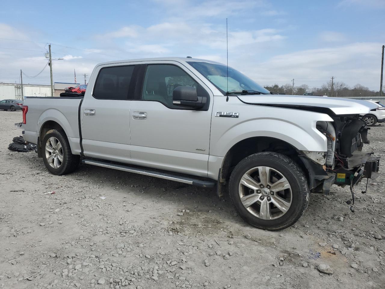 2015 Ford F-150 - Image 4