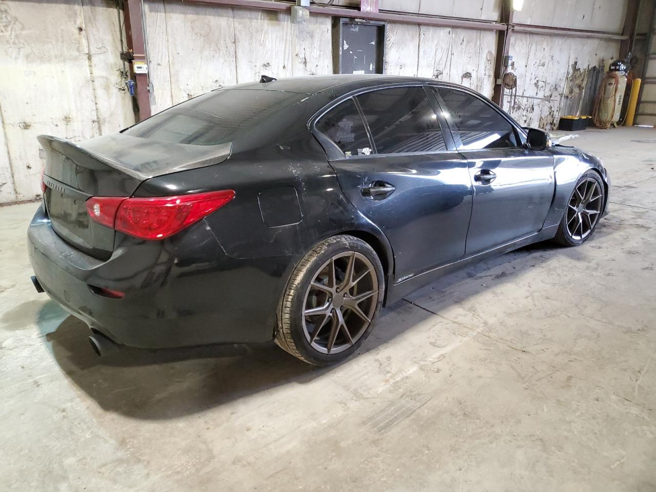 2015 Infiniti Q50 - Image 3