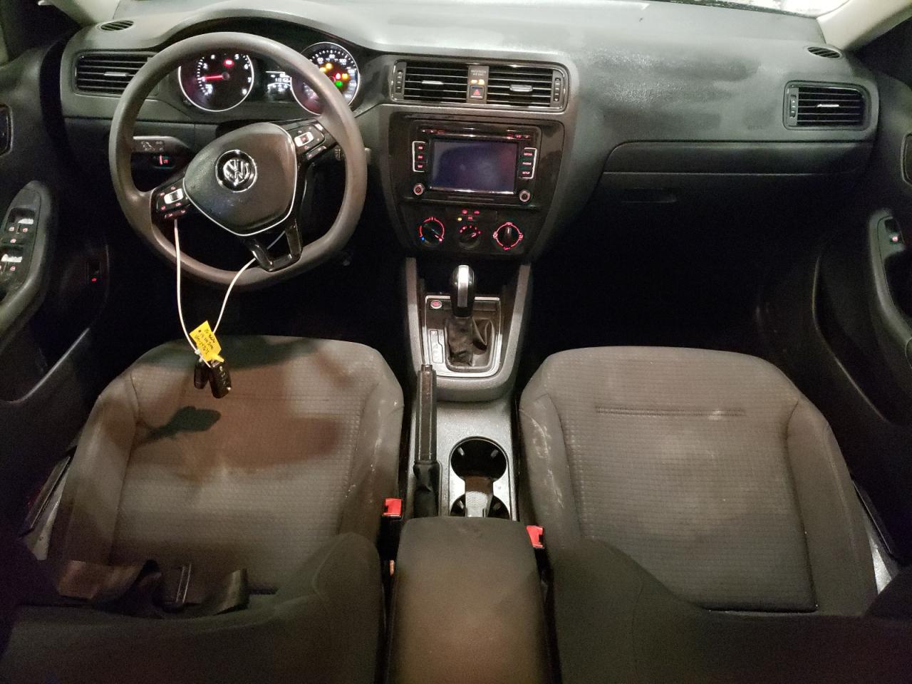 2015 Volkswagen Jetta - Image 8
