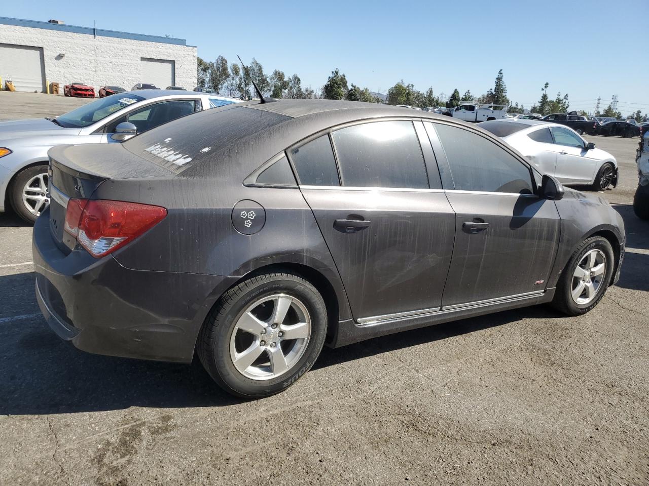 2014 Chevrolet Cruze - Image 3
