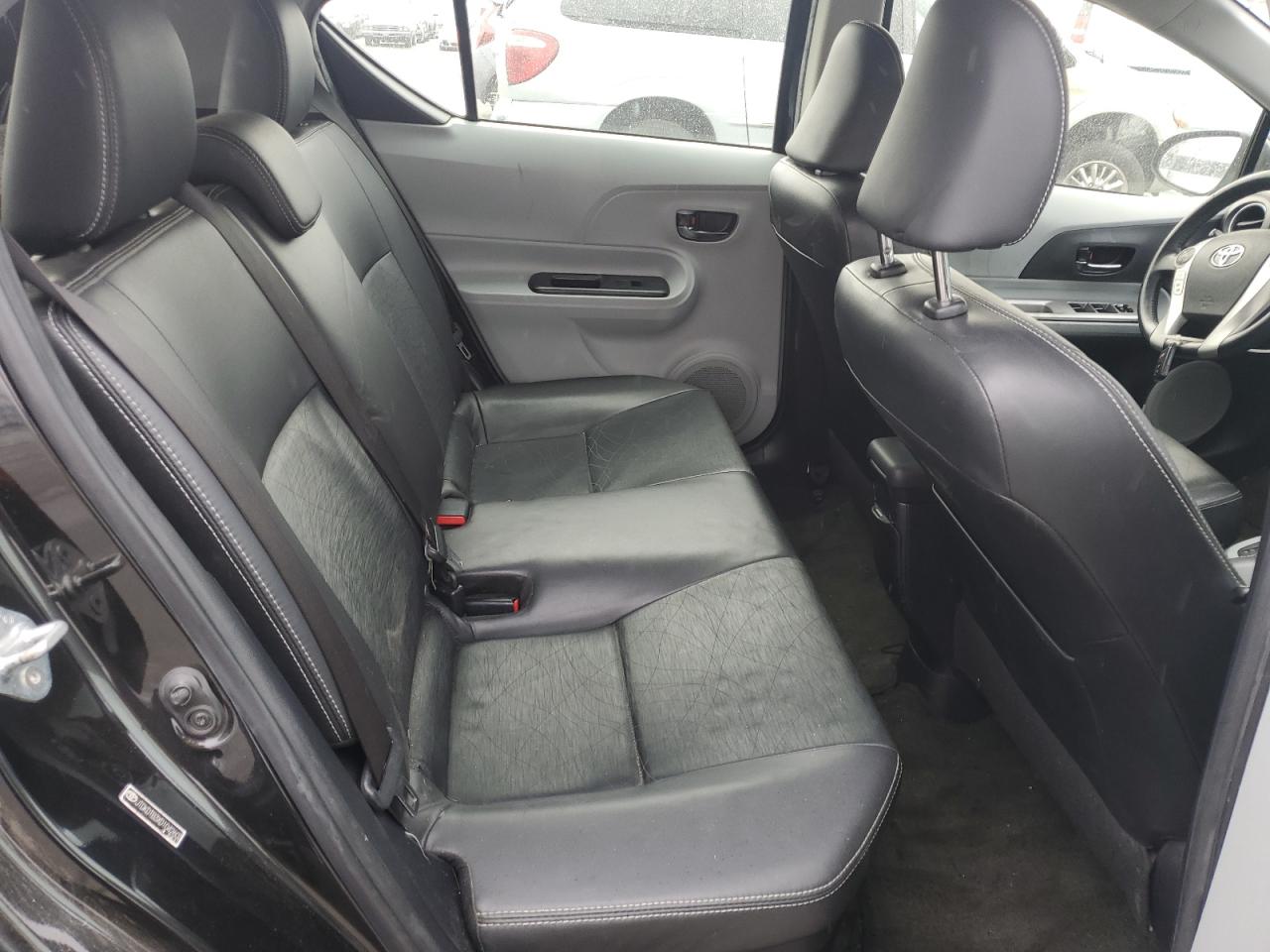 2013 Toyota Prius - Image 10