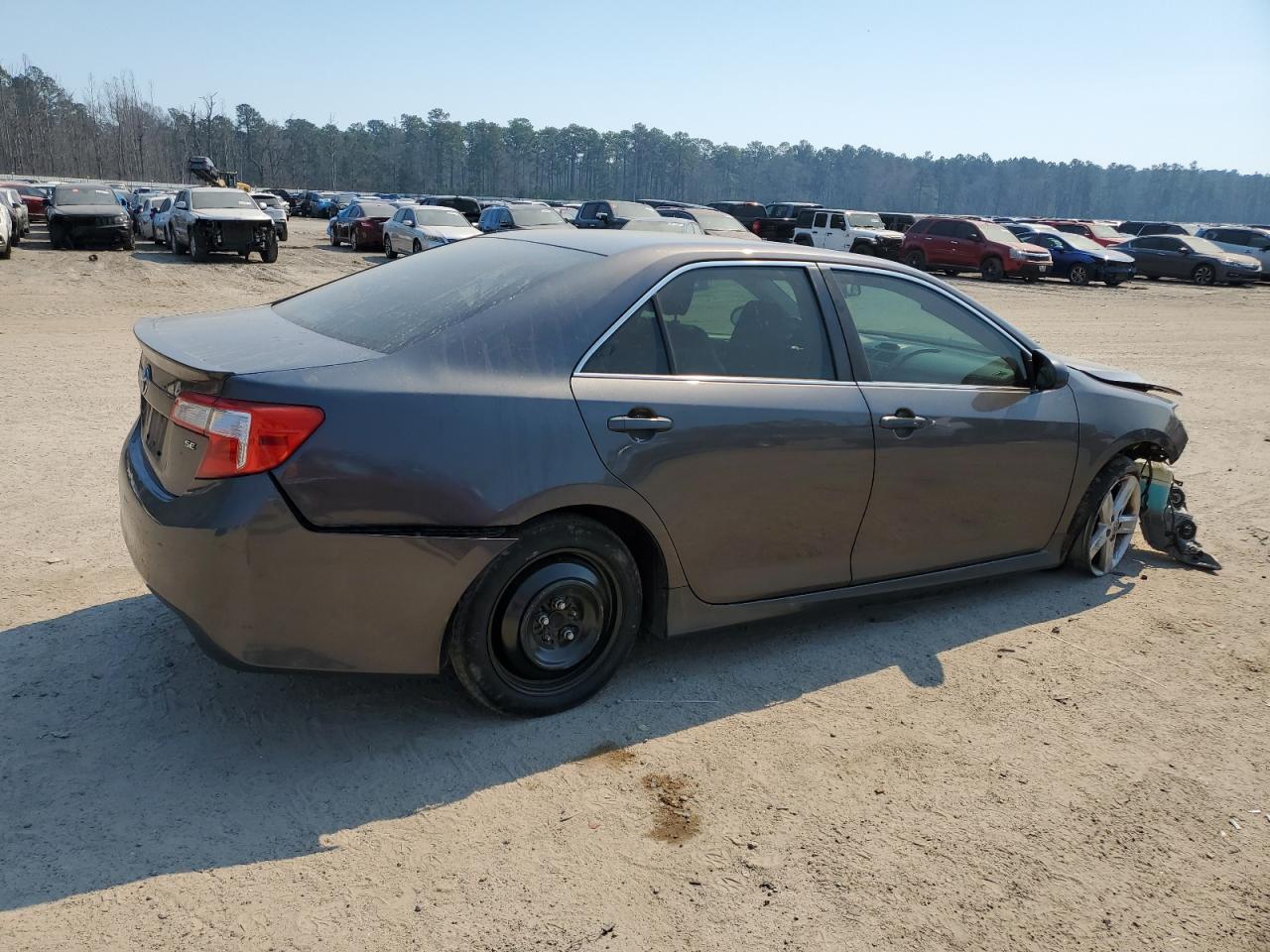 2013 Toyota Camry - Image 3