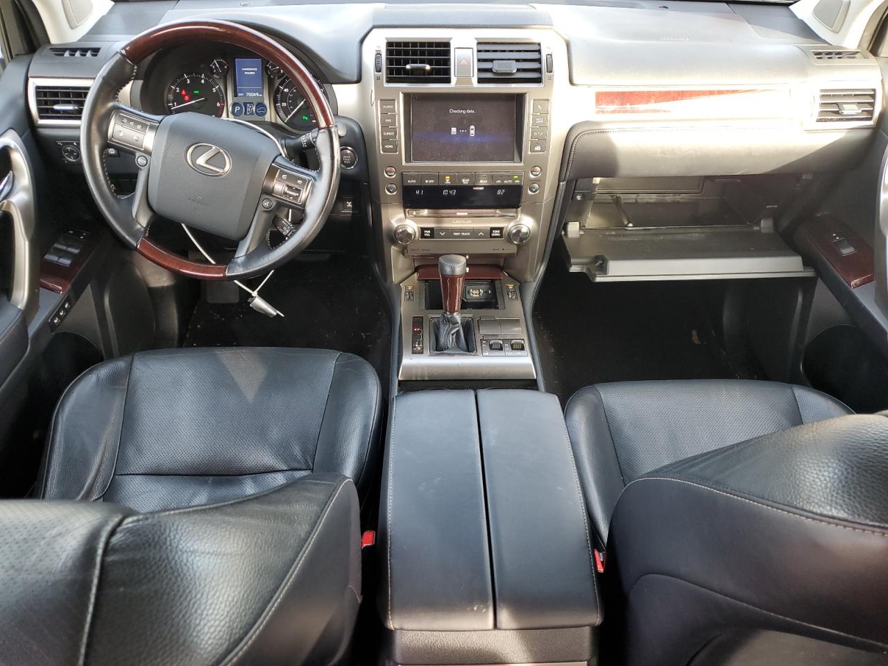2017 Lexus GX - Image 8