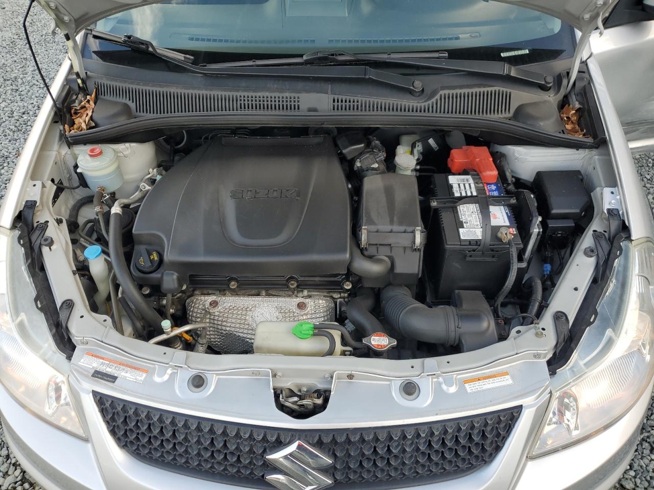 2010 Suzuki SX4 - Image 11