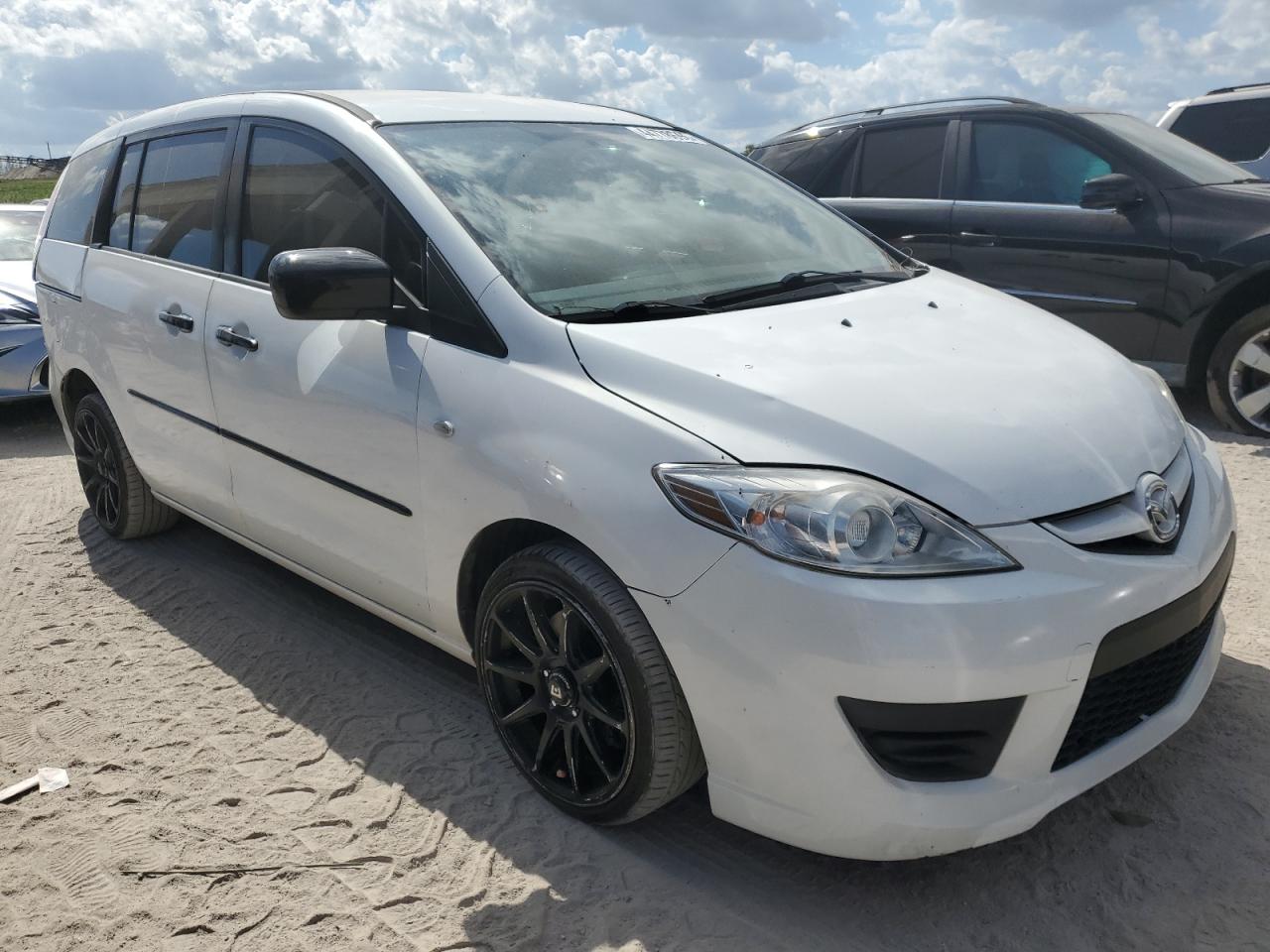 2008 Mazda 5 - Image 4
