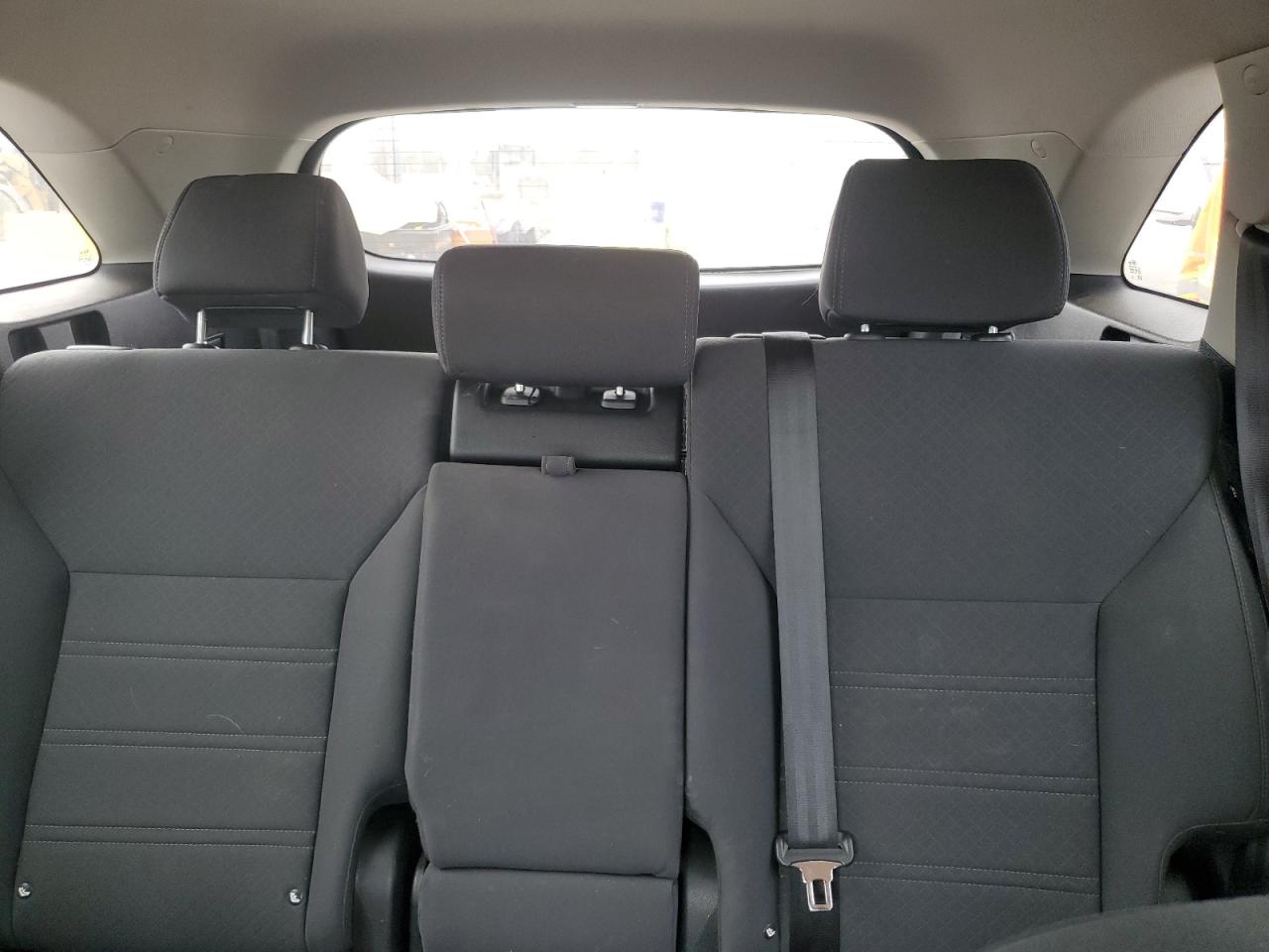 2016 Kia Sorento - Image 10