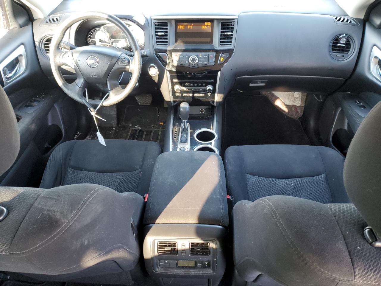 2015 Nissan Pathfinder - Image 8