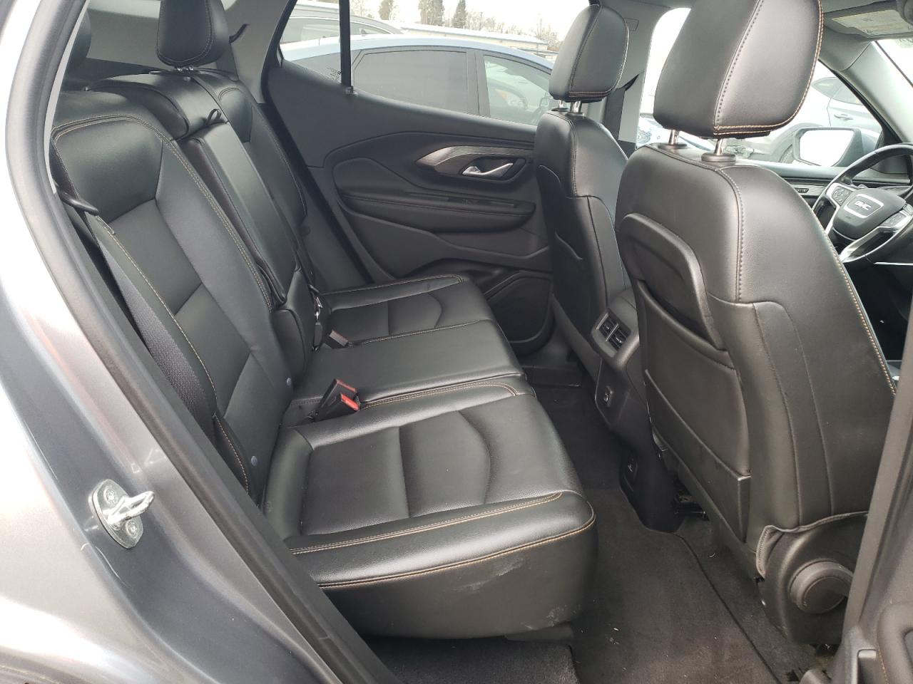 2021 GMC Terrain - Image 11
