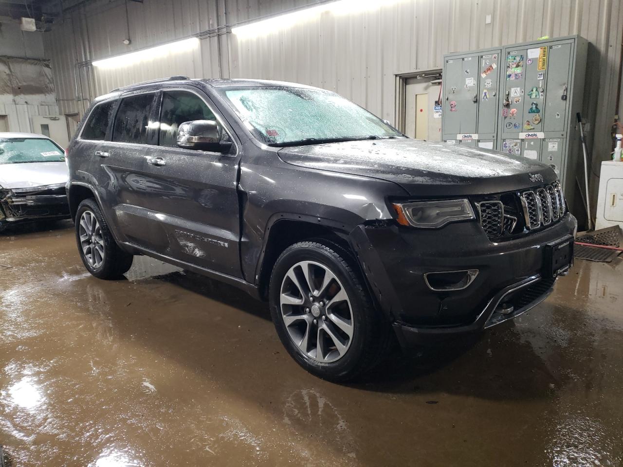 2017 Jeep Grand Cherokee - Image 4