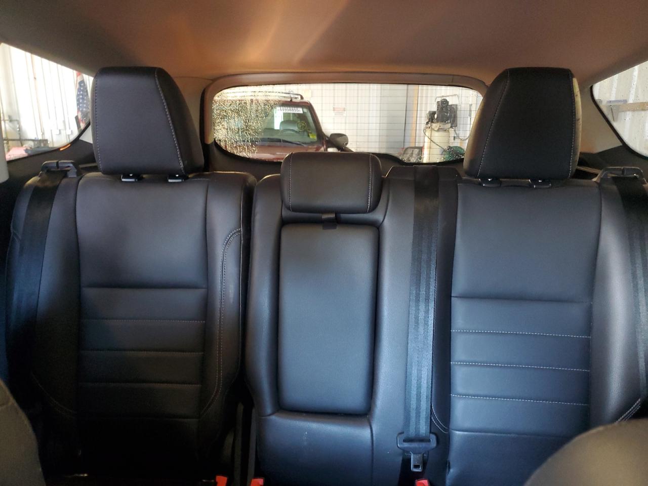 2015 Ford Escape - Image 10