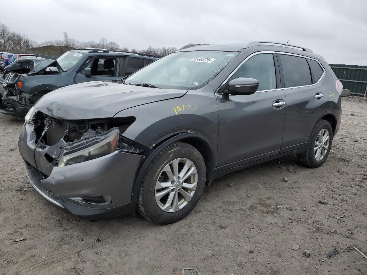2014 Nissan Rogue - Image 1
