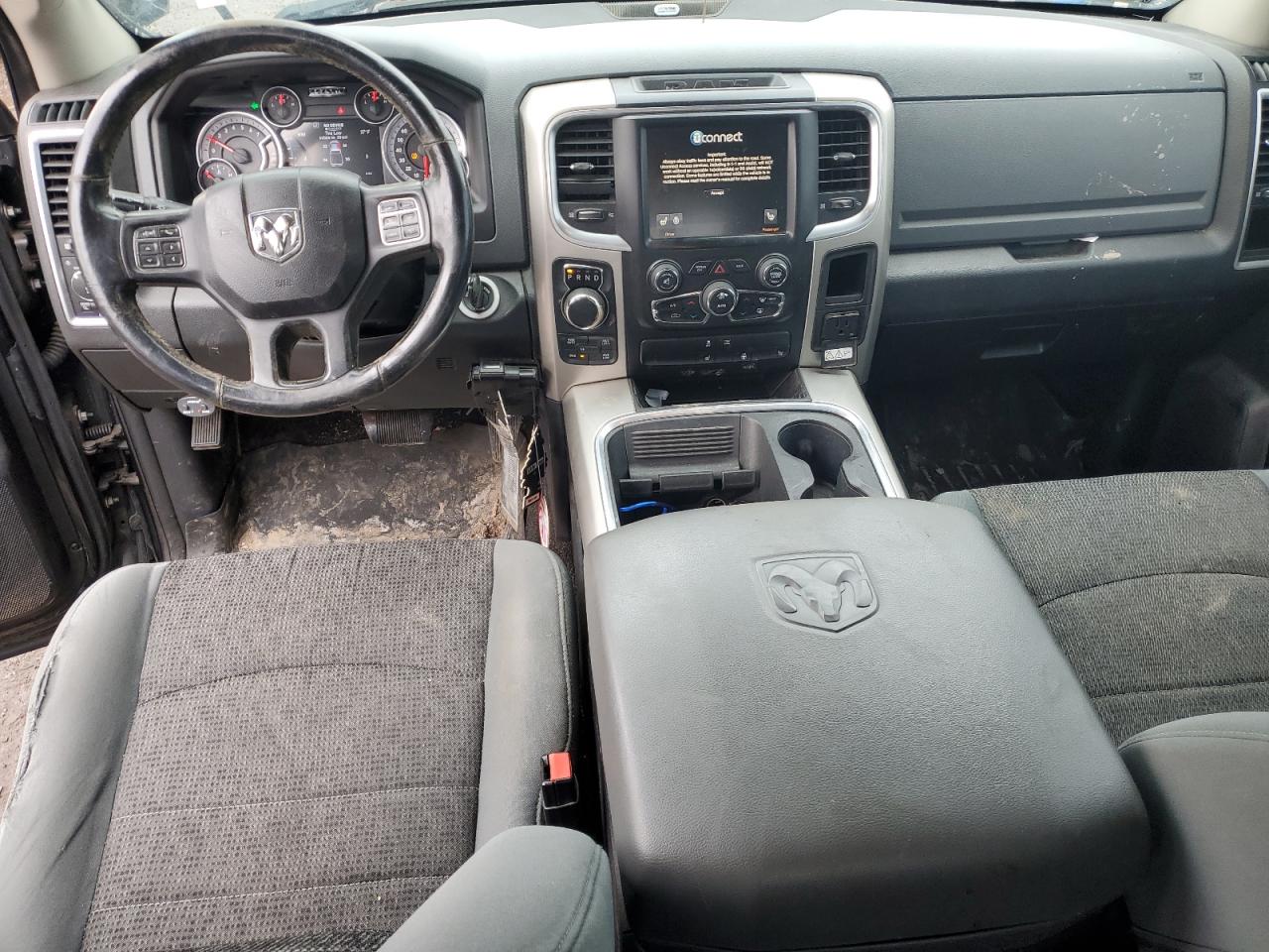 2015 RAM 1500 - Image 8