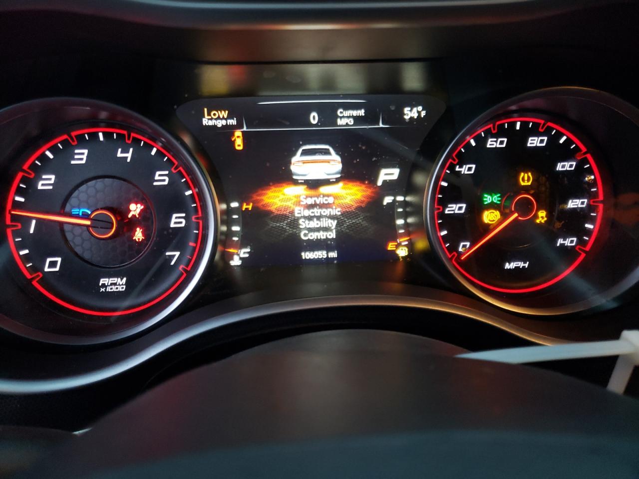 2016 Dodge Charger - Image 9