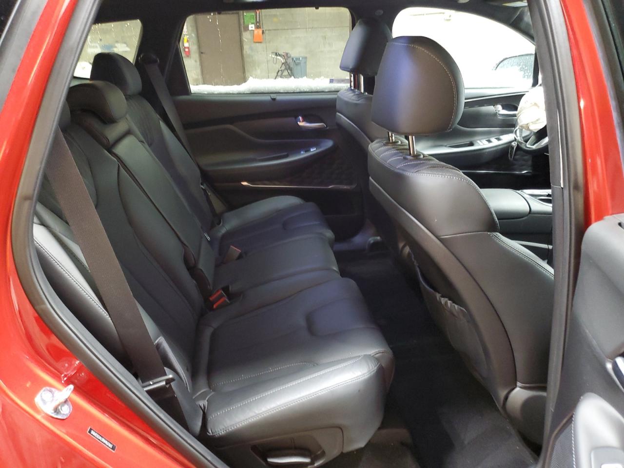 2022 Hyundai Santa Fe - Image 11