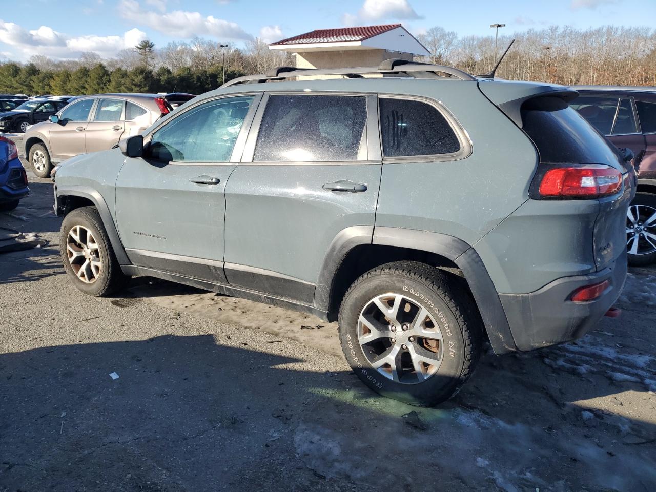 2015 Jeep Cherokee - Image 2