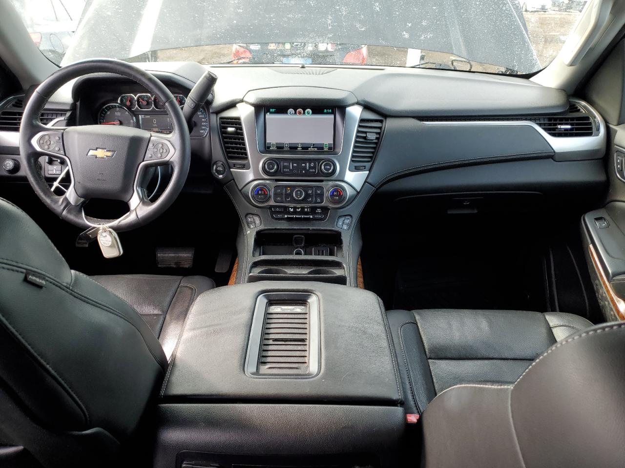 2015 Chevrolet Suburban - Image 8