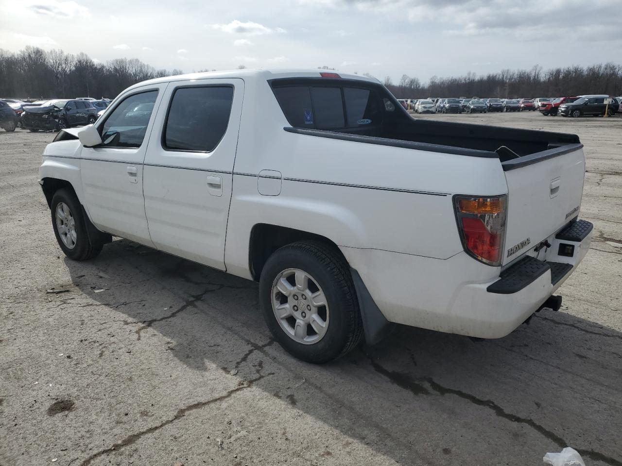 2006 Honda Ridgeline - Image 2