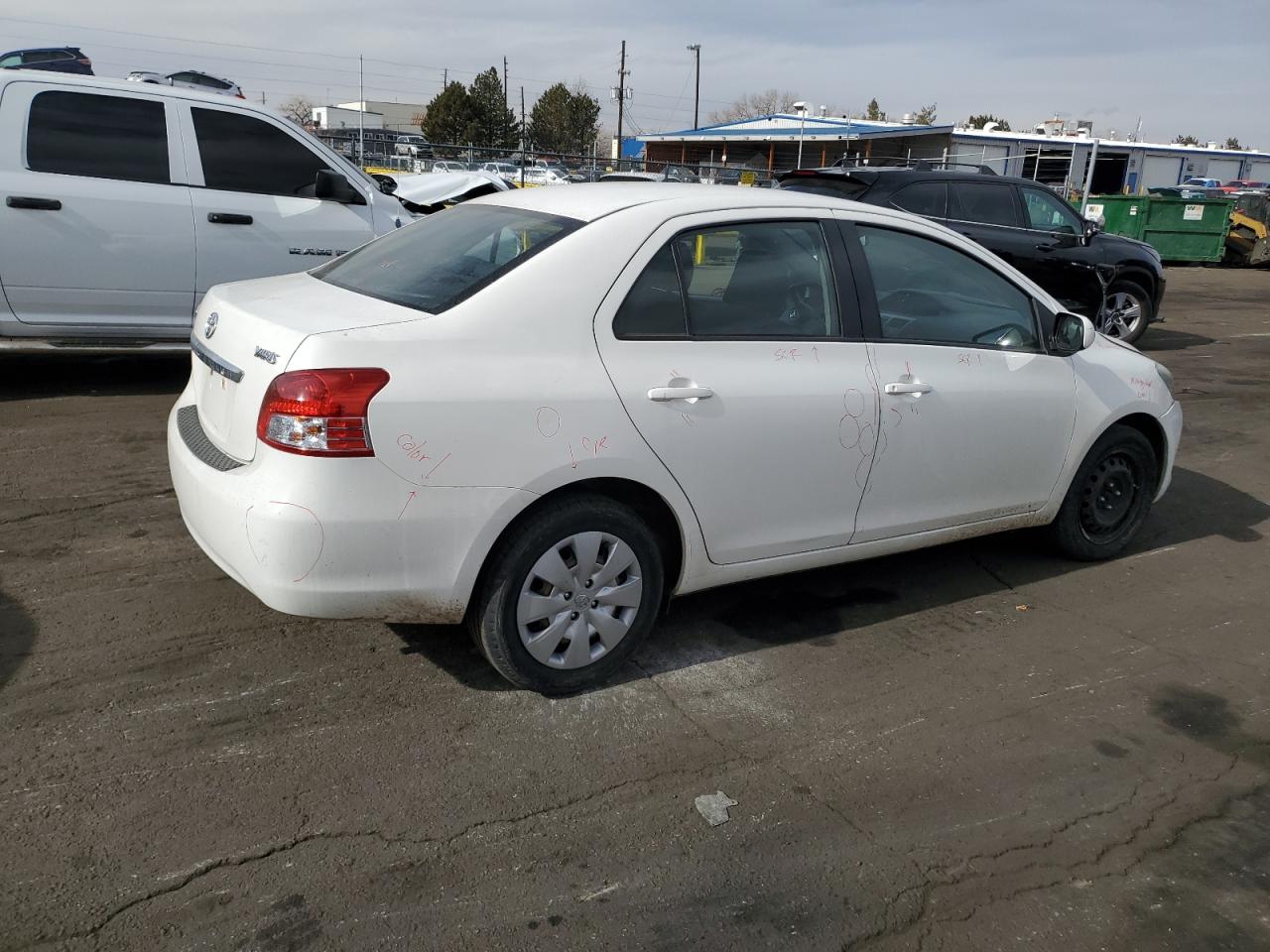2010 Toyota Yaris - Image 3