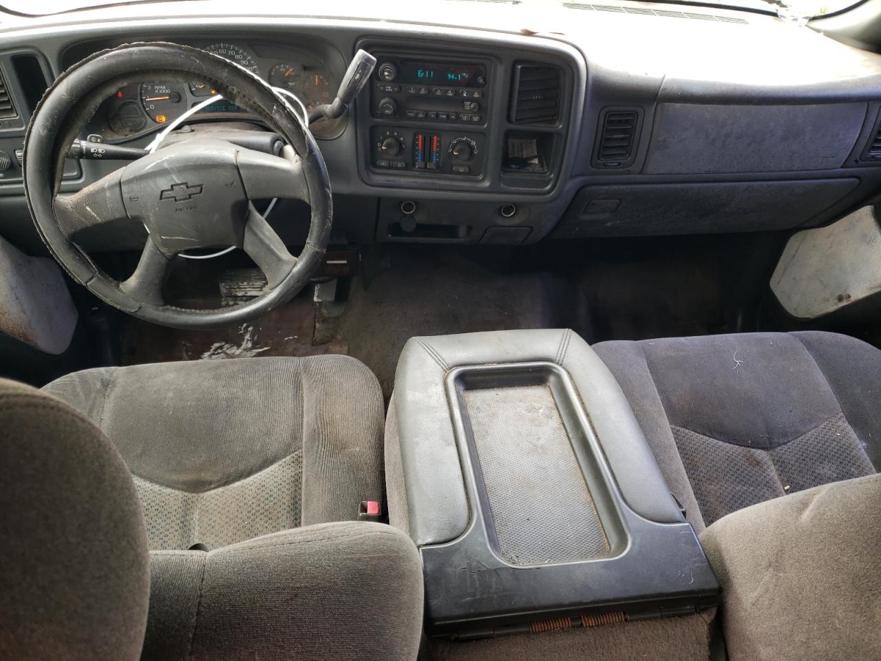 2006 Chevrolet Silverado - Image 8