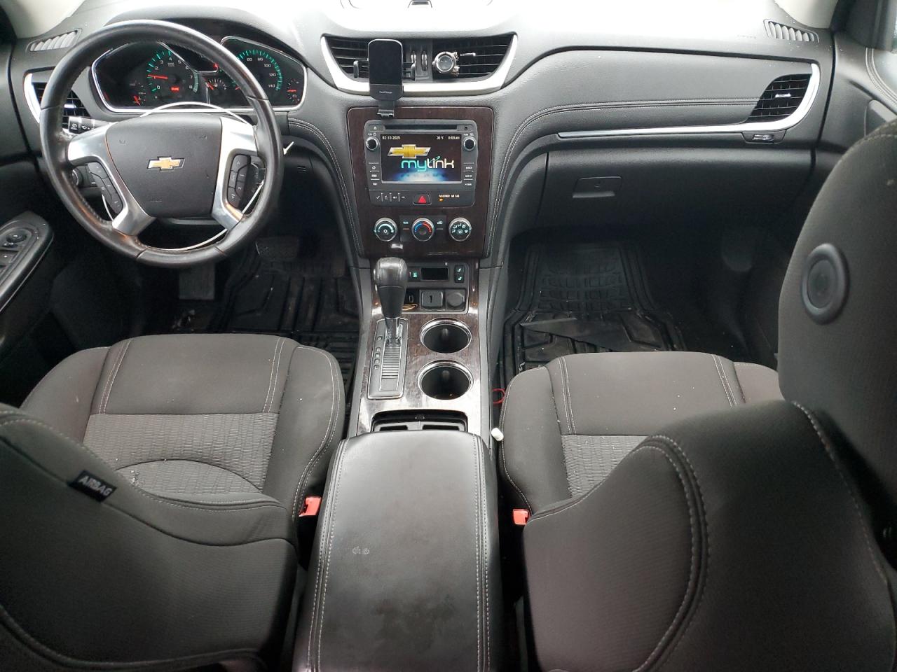 2015 Chevrolet Traverse - Image 8