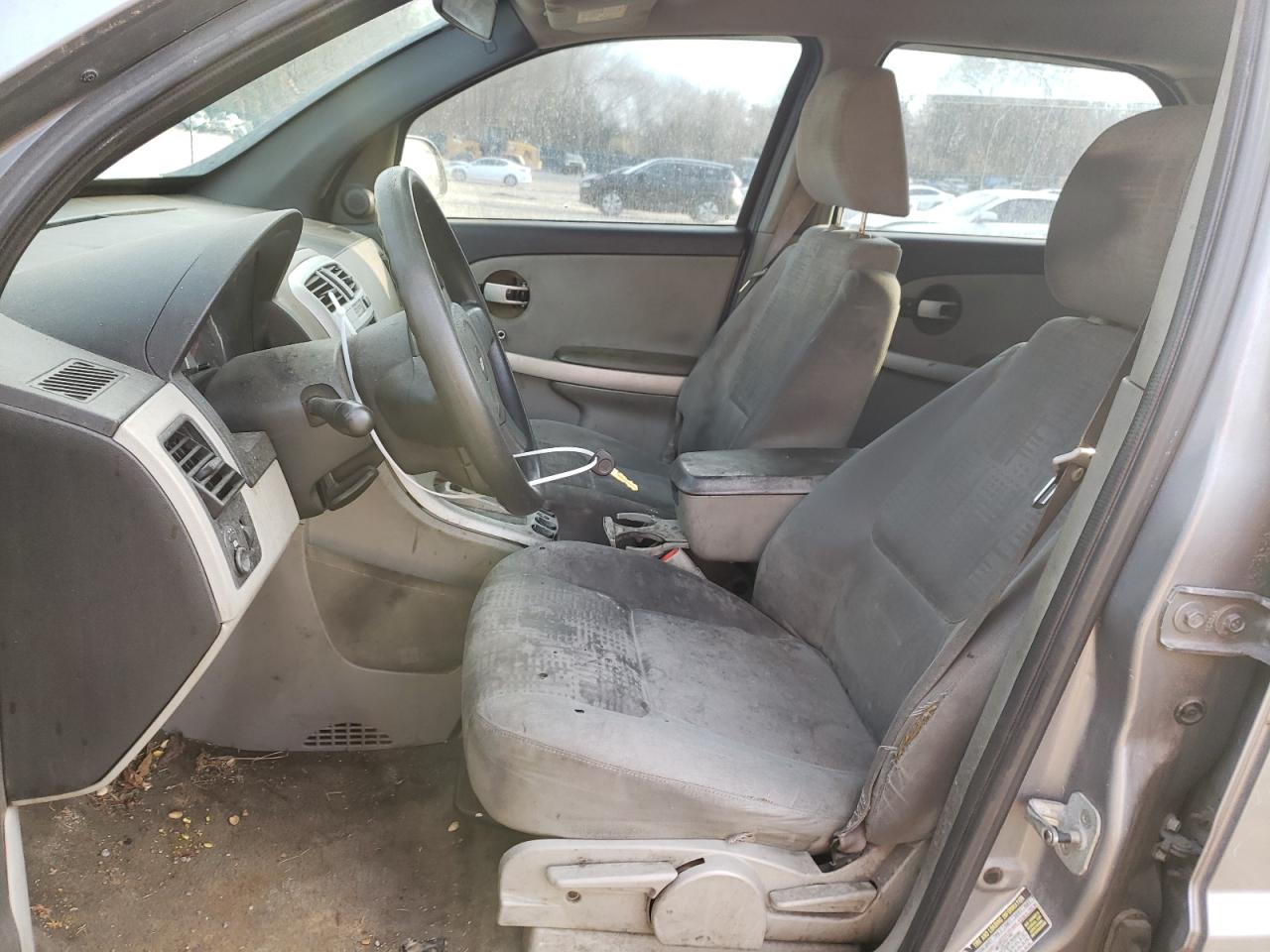 2005 Chevrolet Equinox - Image 7