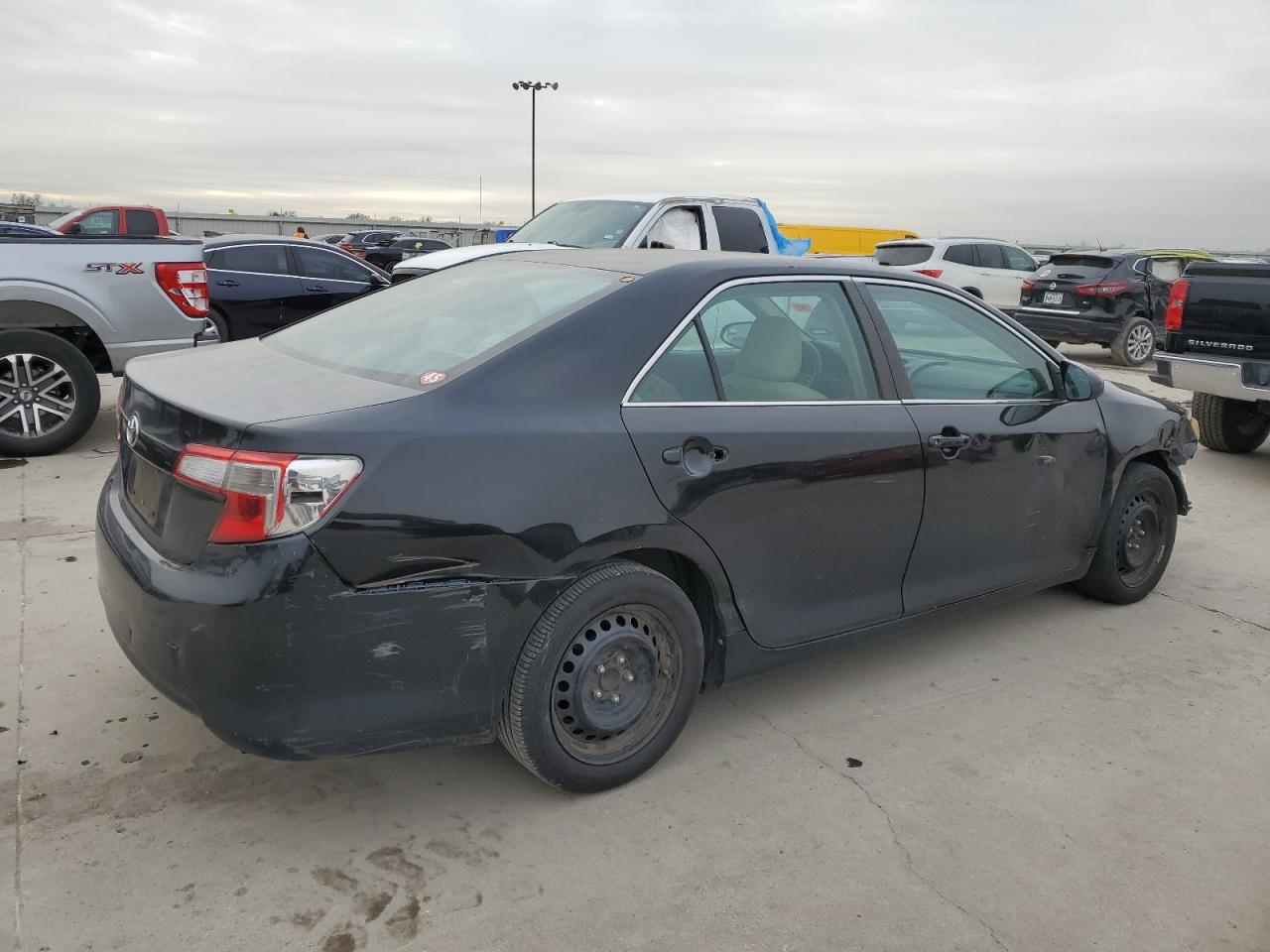 2013 Toyota Camry - Image 3