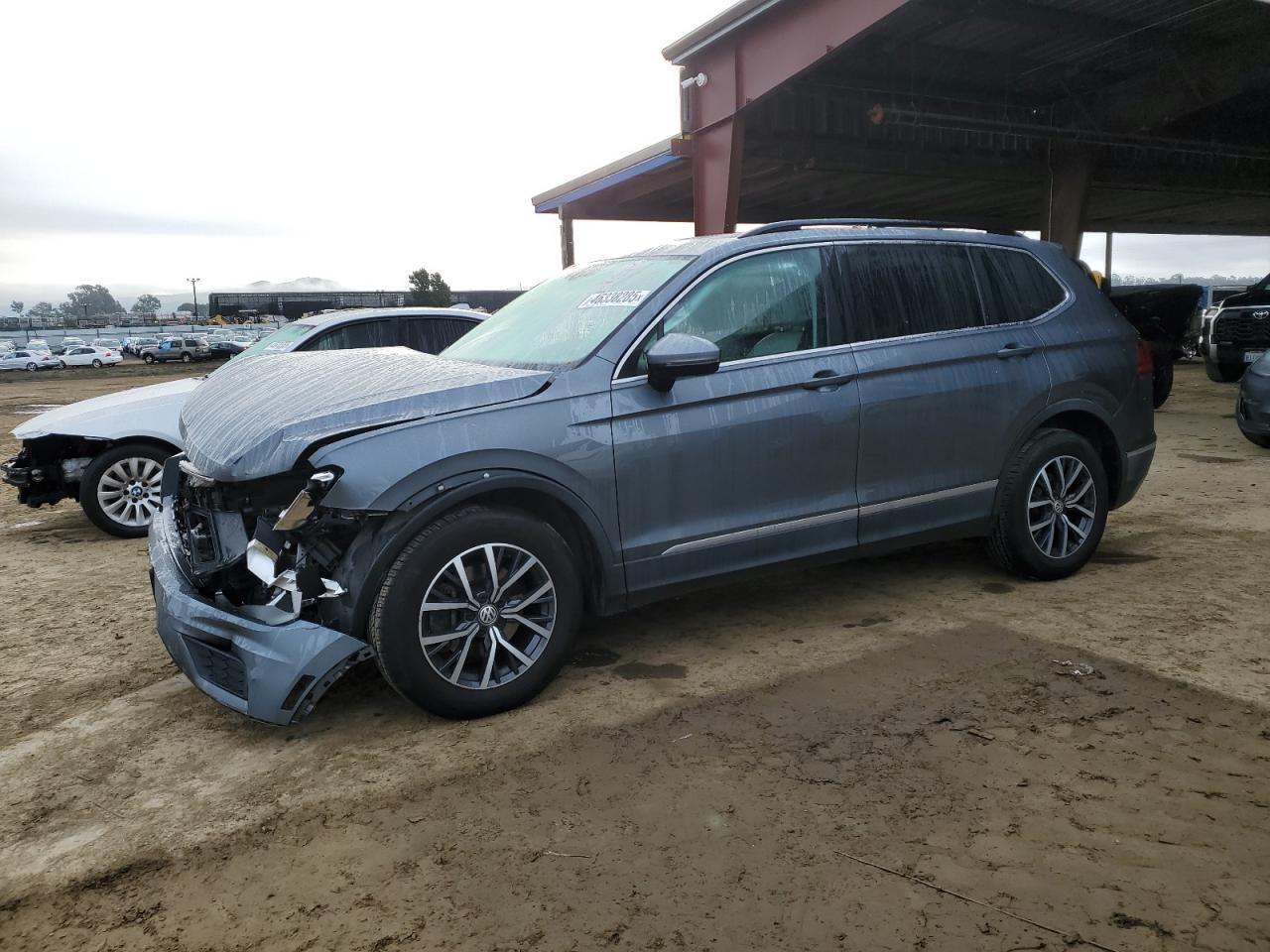 2018 Volkswagen Tiguan - Image 1