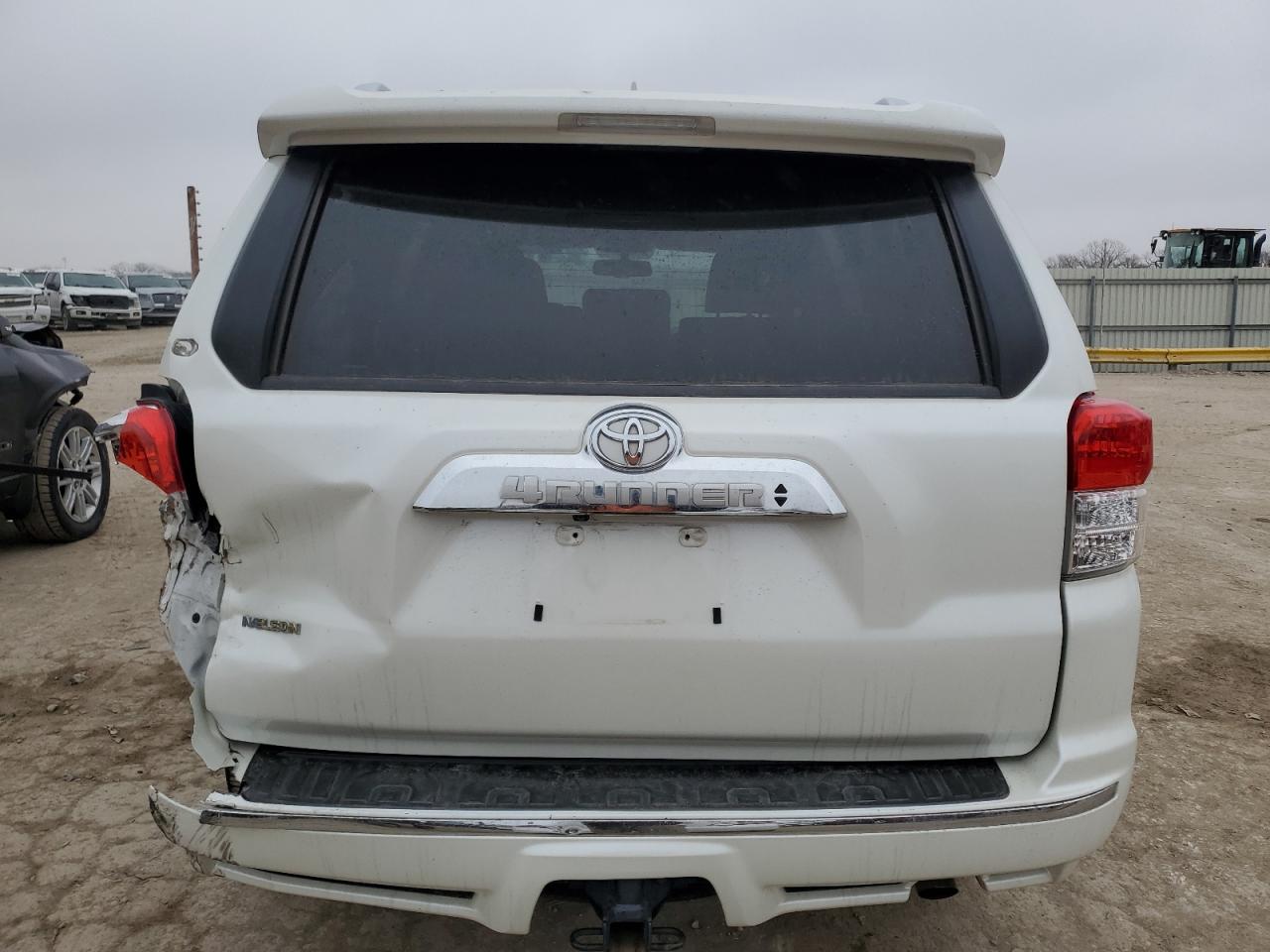 2013 Toyota 4Runner - Image 6