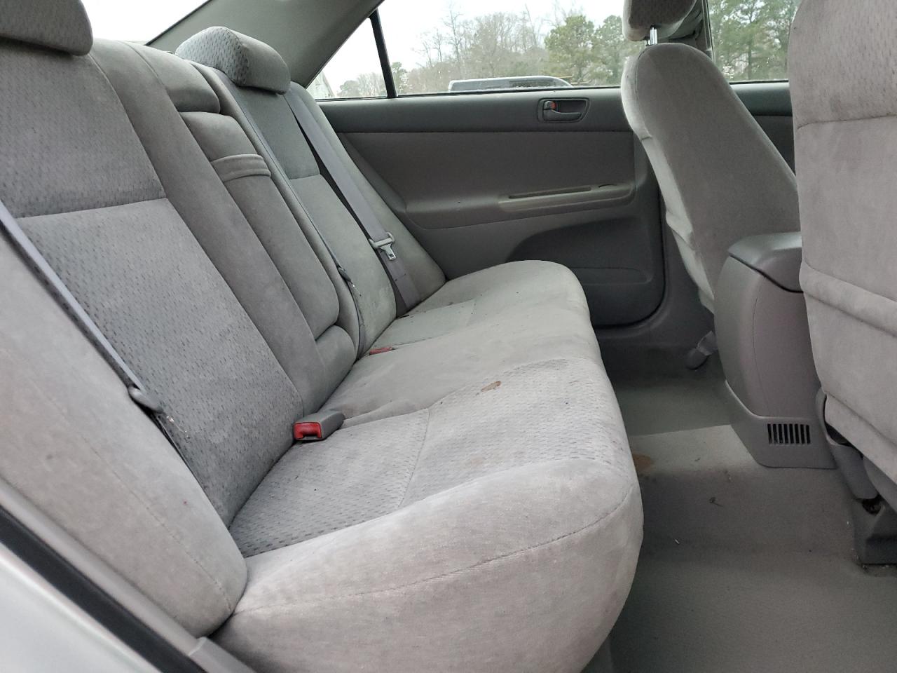 2003 Toyota Camry - Image 10