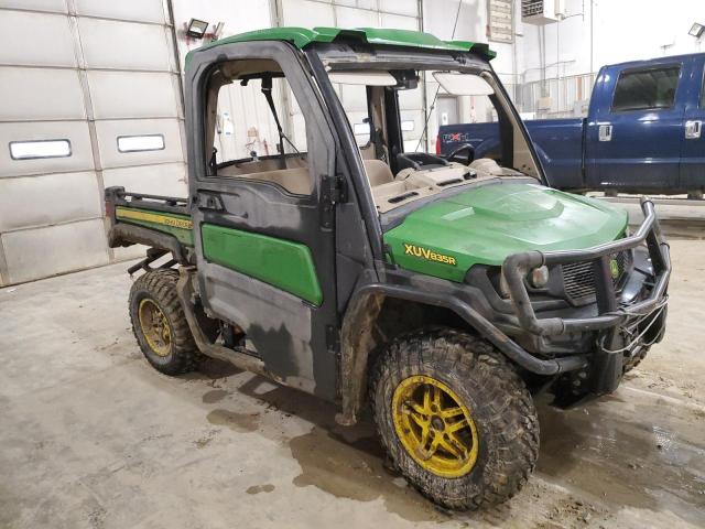 2019 JOHN DEERE GATOR 4X4