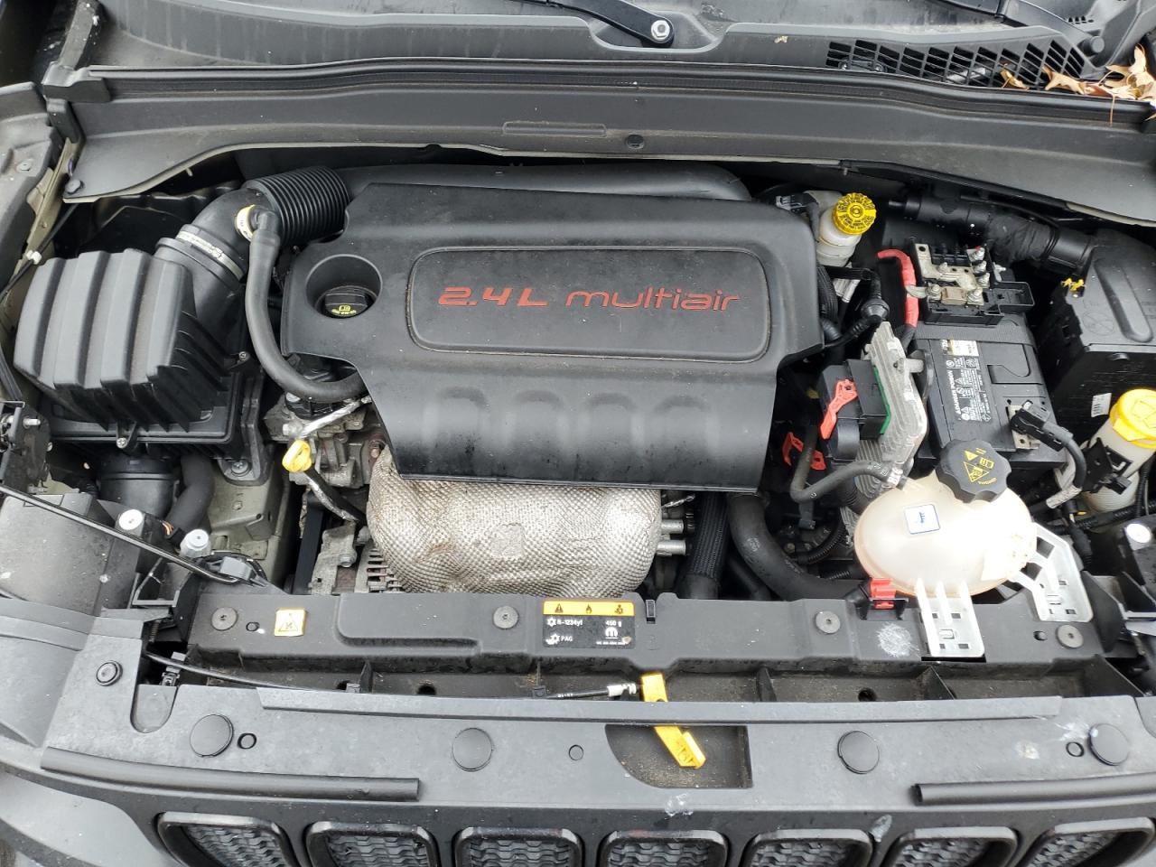 2019 Jeep Renegade - Image 12