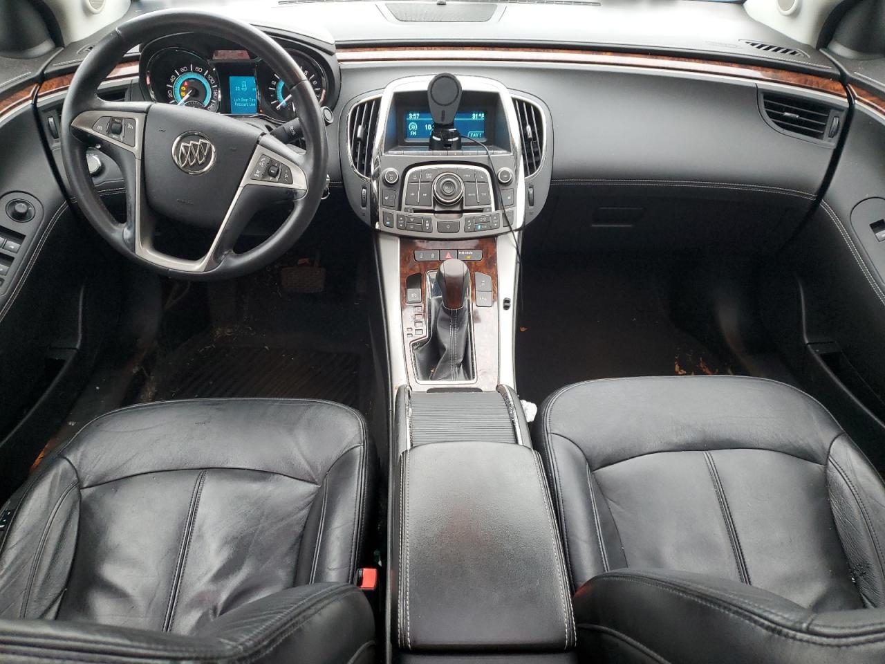 2010 Buick LaCrosse - Image 8