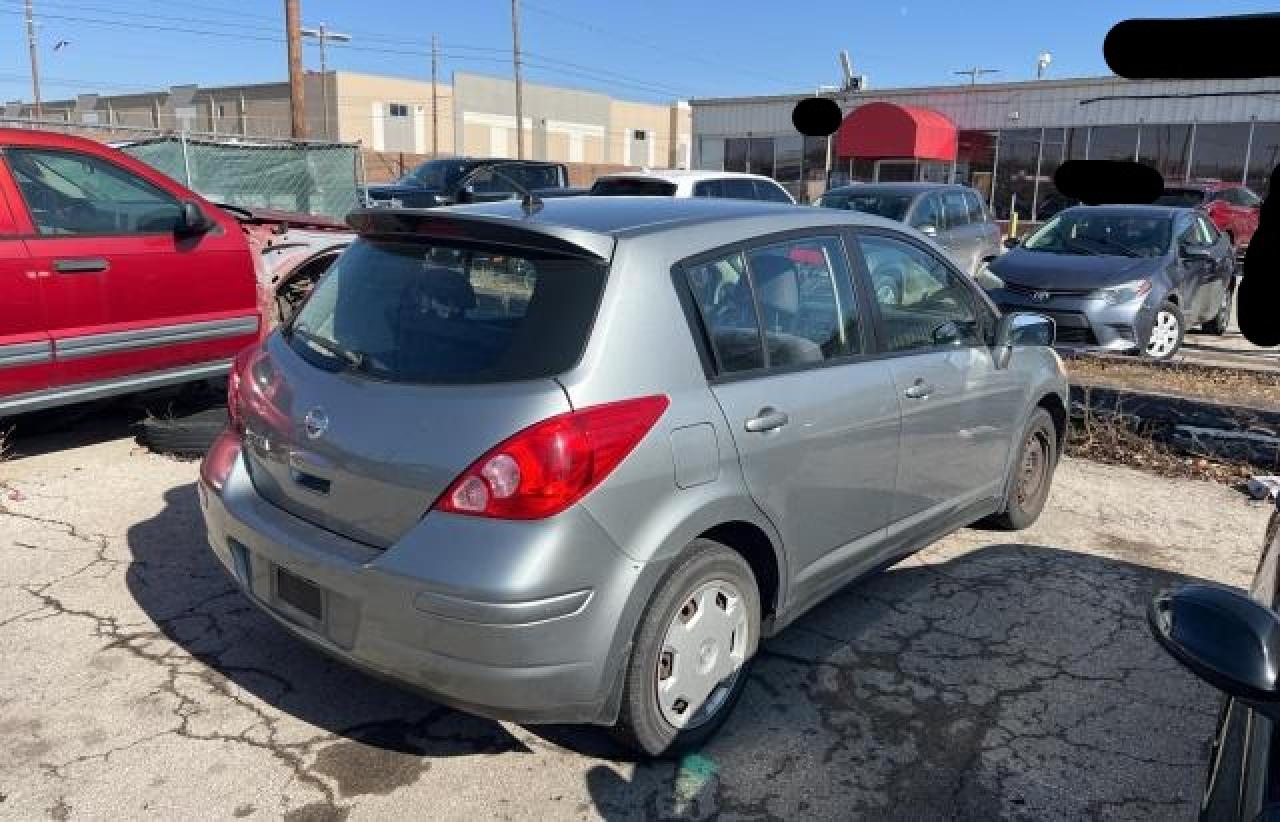 2009 Nissan Versa - Image 4