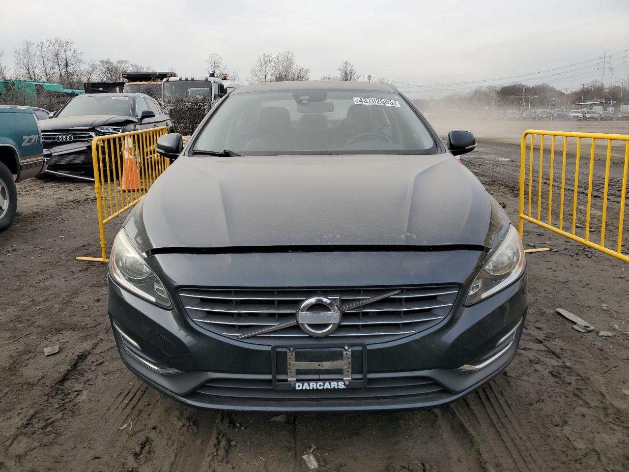 2015 Volvo S60 - Image 5