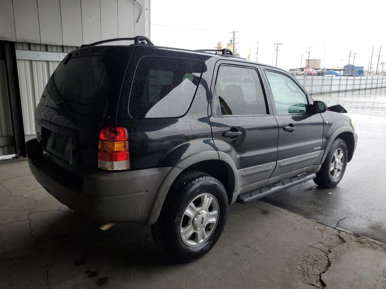 2002 Ford Escape - Image 3