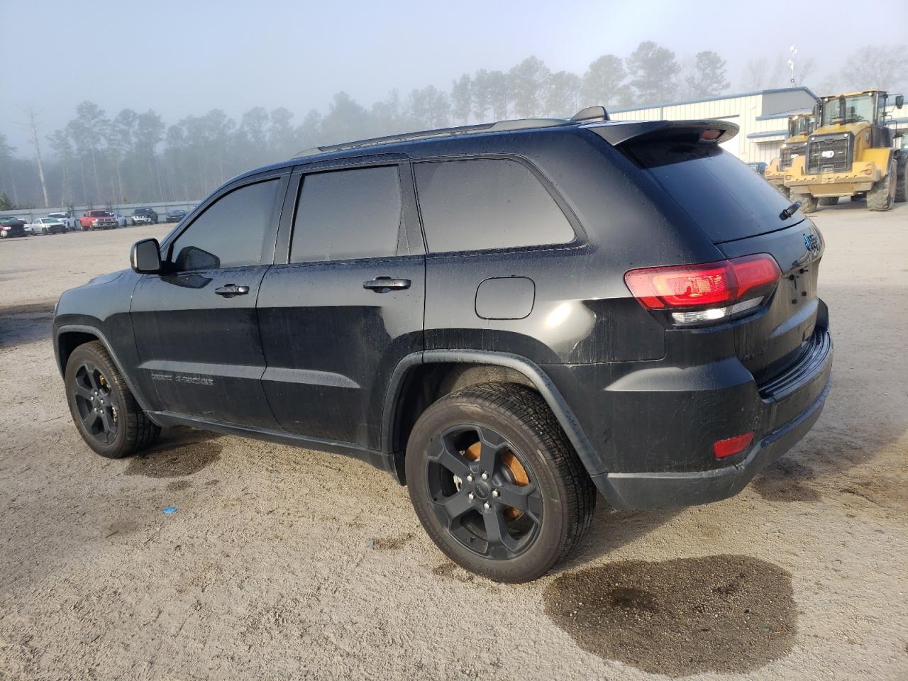 2018 Jeep Grand Cherokee - Image 2