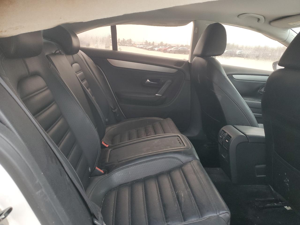 2012 Volkswagen Passat CC - Image 10