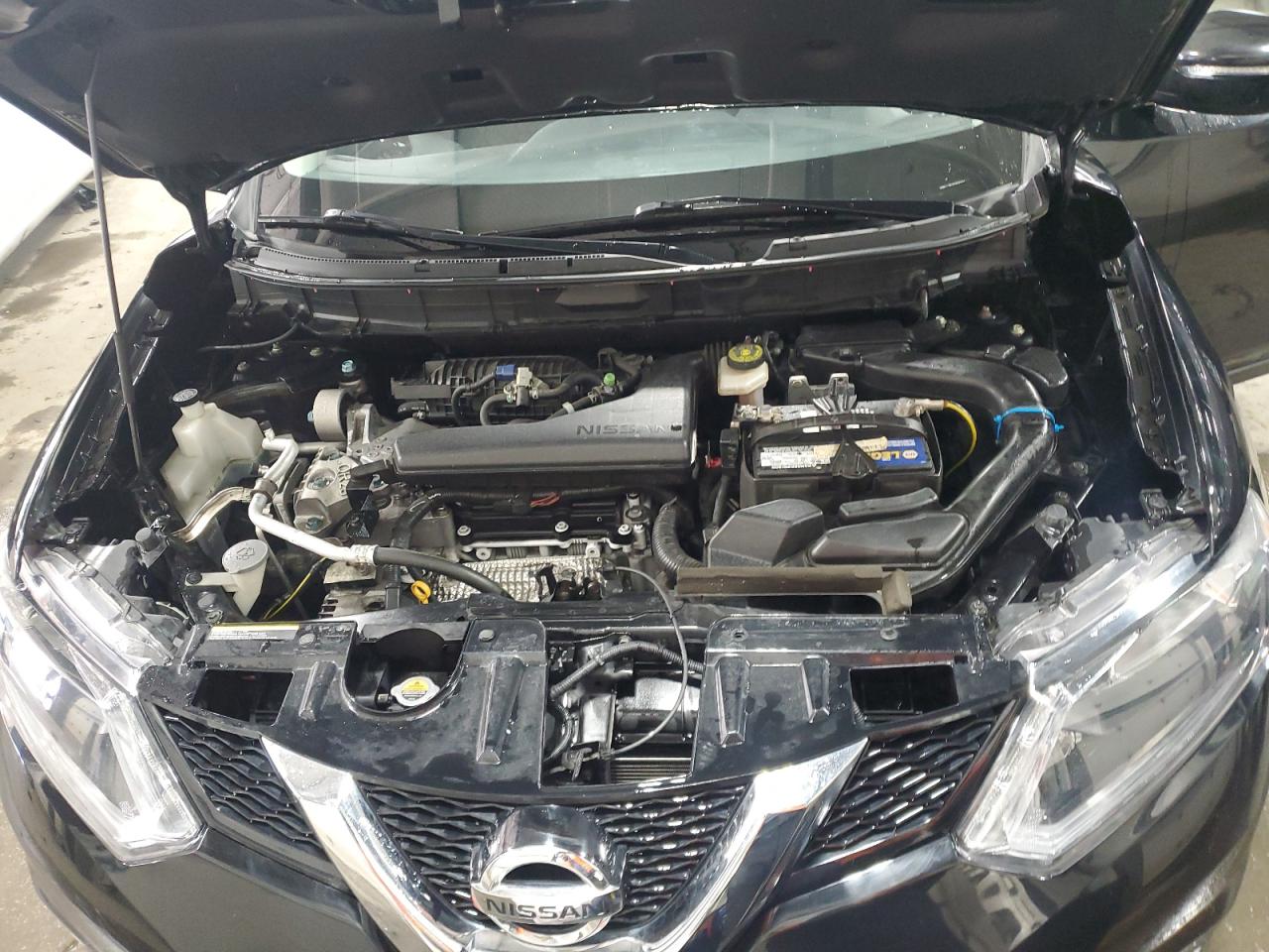 2015 Nissan Rogue - Image 12