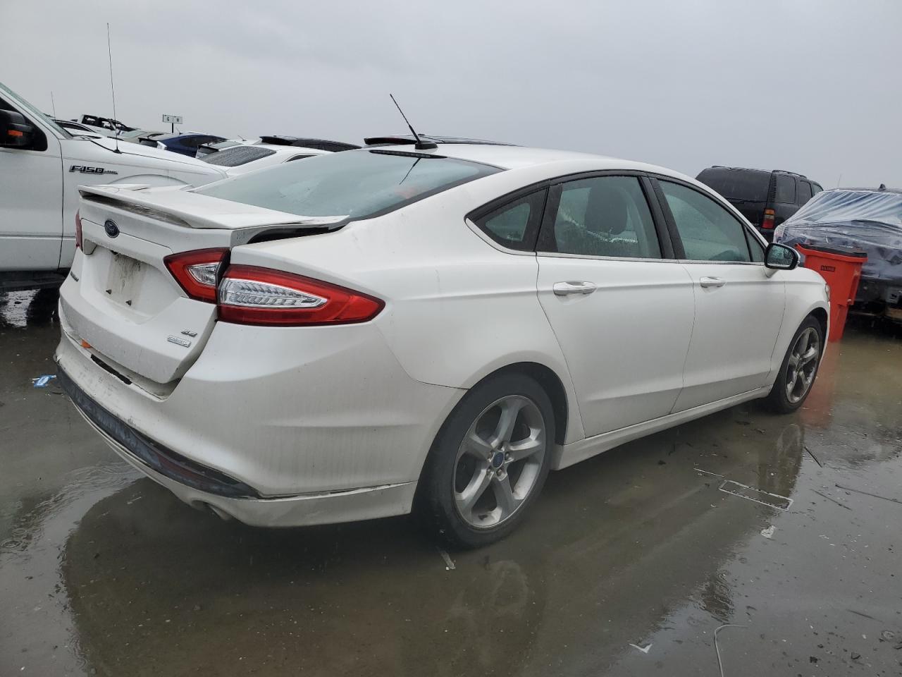 2013 Ford Fusion - Image 3