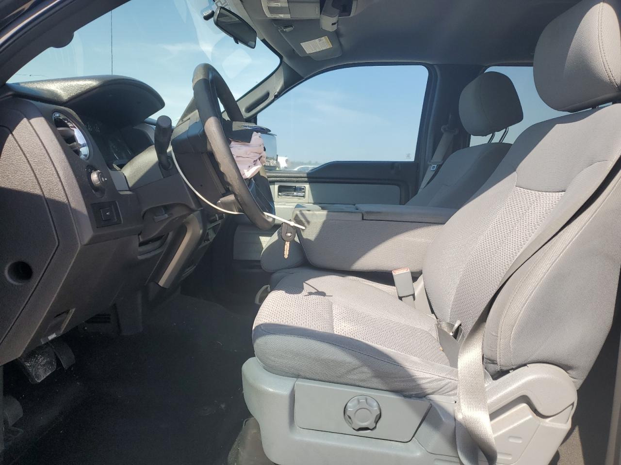 2012 Ford F-150 - Image 7