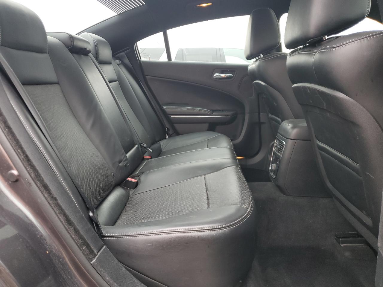 2014 Dodge Charger - Image 10