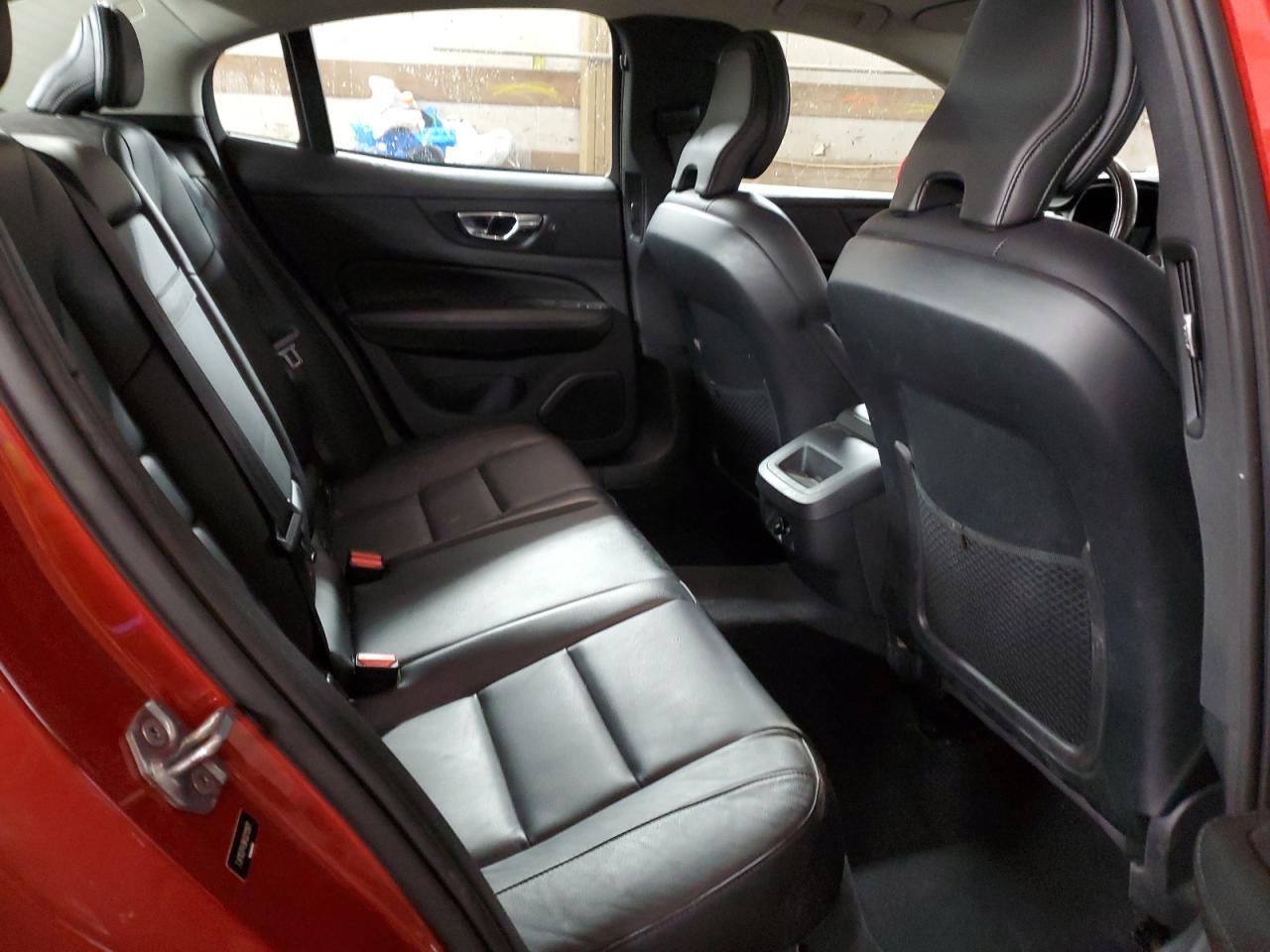 2019 Volvo S60 - Image 10