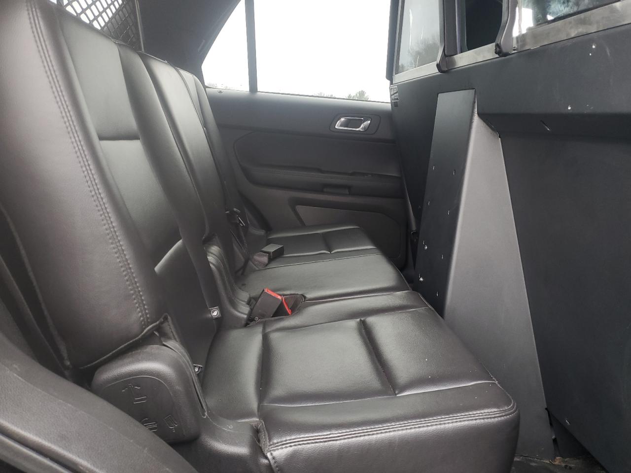 2014 Ford Explorer - Image 11