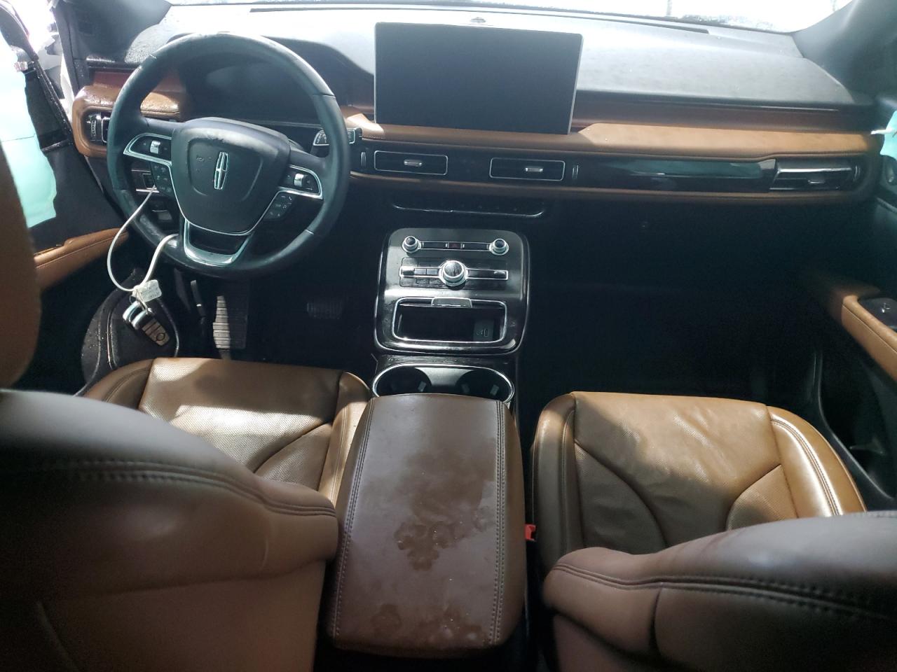 2021 Lincoln Nautilus - Image 8